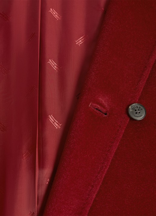 Hobbs Livia mantel van wol met strikceintuur - detail 4 donkerrood