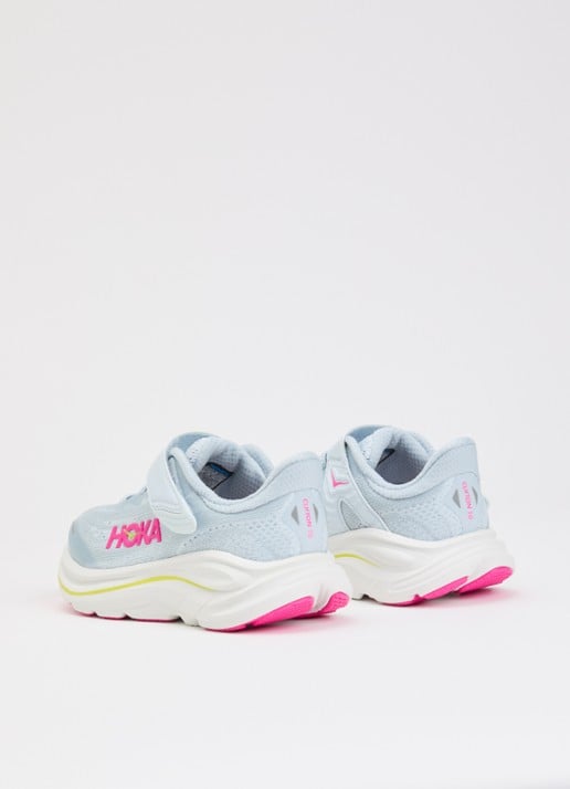 HOKA Clifton 10 sneaker met mesh details - achterkant 2 lichtblauw