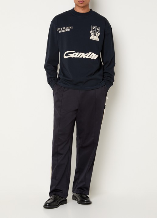 Hopeium Ghandi longsleeve met front- en backprint - voorkant 4 donkerblauw