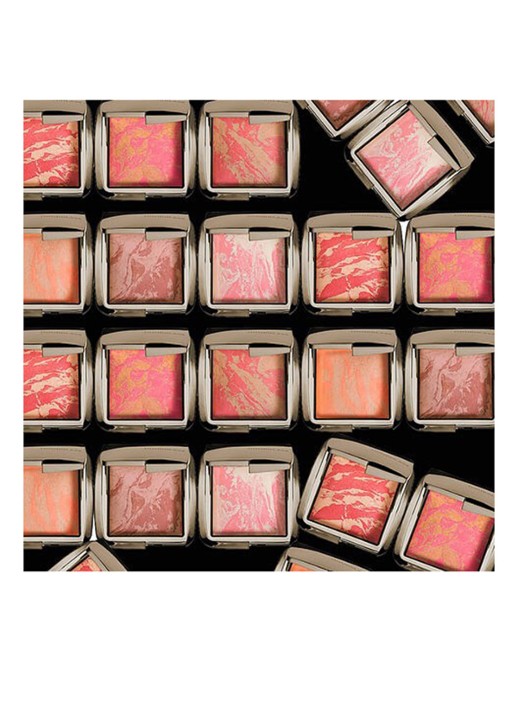 Hourglass AMBIENT™ Lighting Blush - detail 5 luminous flush