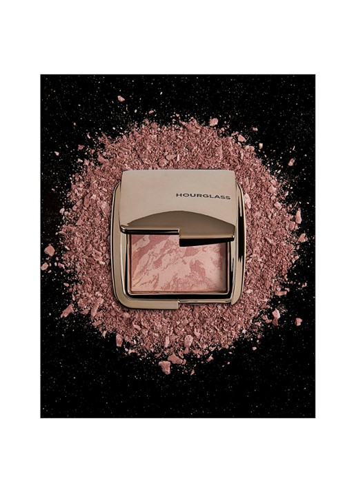 Hourglass AMBIENT™ Lighting Blush - detail 4 mood exposure