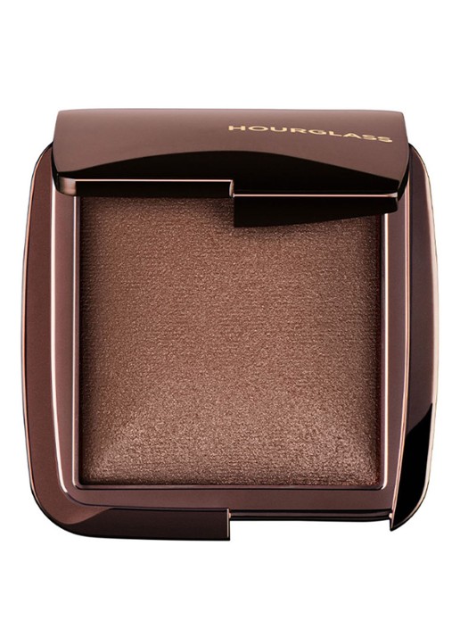 Hourglass AMBIENT™ Lighting Finishing Powder - bronzer - voorkant 4 transcendent light