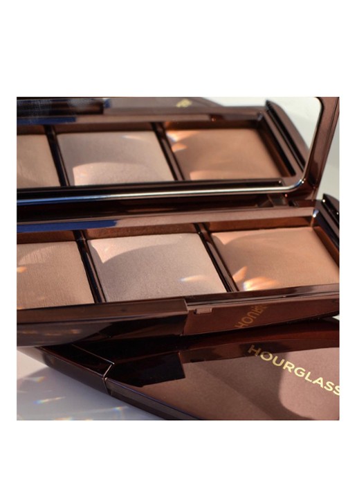 Hourglass AMBIENT™ Lighting Palette - poeder, contour & highlighter palette - voorkant 2 undefined