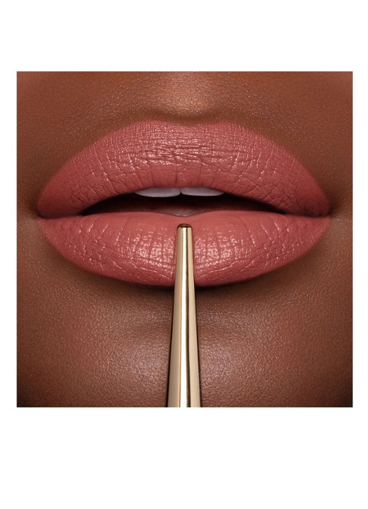 Hourglass CONFESSION™ Ultra Slim High Intensity Refillable lipstick - navulbare lipstick - detail 2 when i was