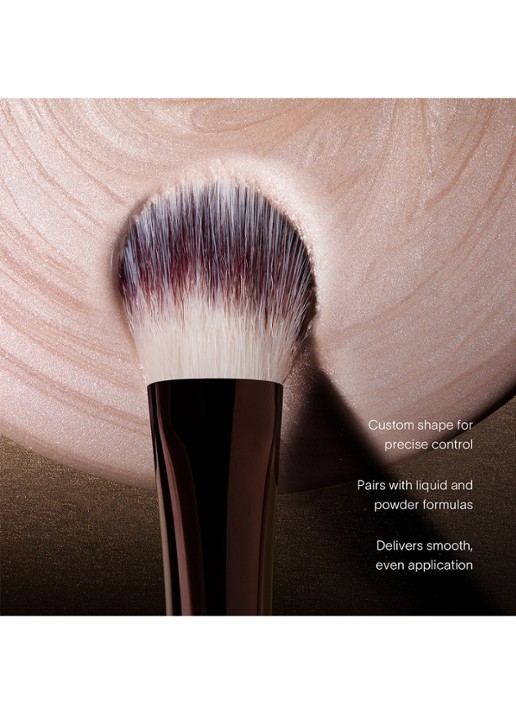 Hourglass No. 16 Highlighter Brush - detail 2 undefined