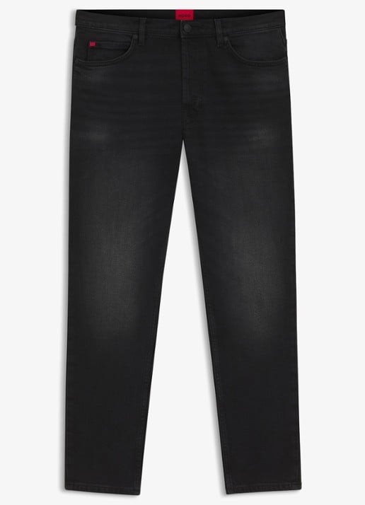 HUGO 634 tapered jeans met gekleurde wassing - voorkant zwart