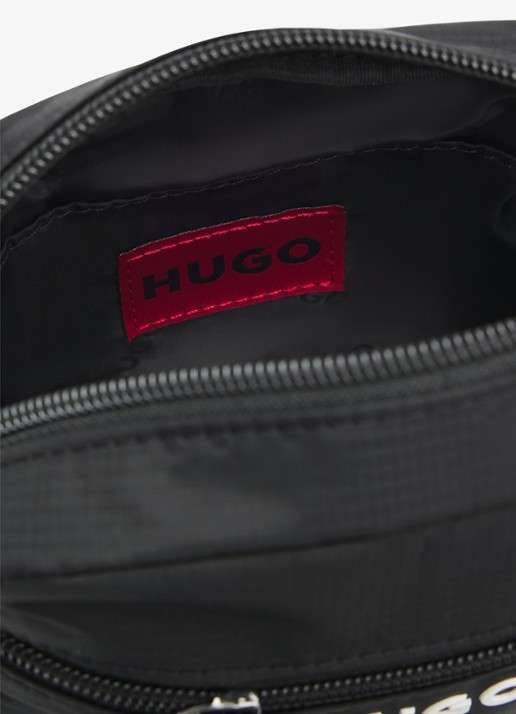 HUGO Crossbodytas met logo - detail zwart
