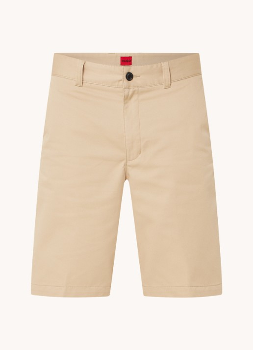 HUGO Darik straight fit korte chino met steekzakken - voorkant camel