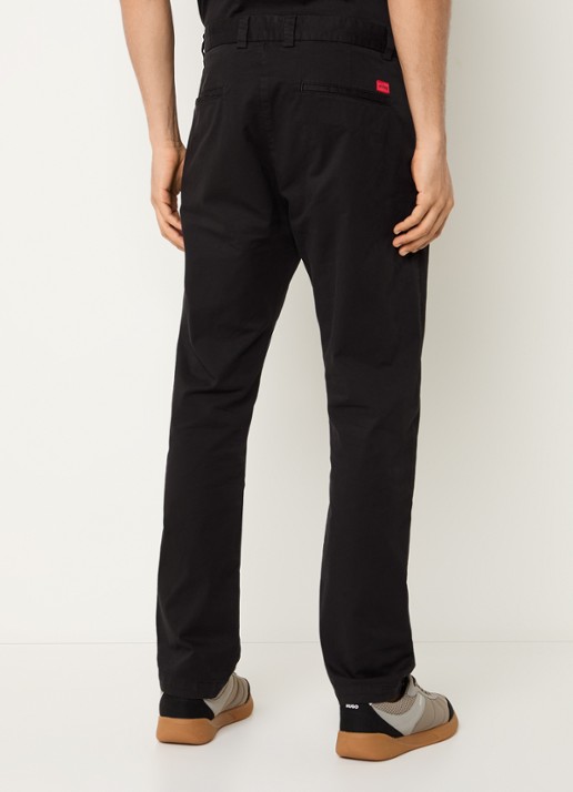 HUGO David slim fit chino met steekzakken - achterkant 10 black-001 / zwart