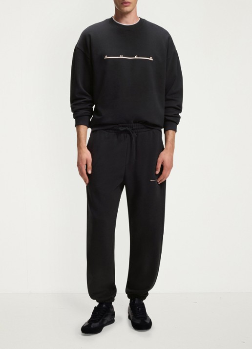 HUGO Sweater met logo - voorkant 5 zwart