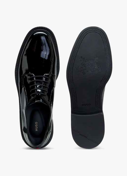 HUGO Veterschoenen van lakleer met logo - detail 4 zwart