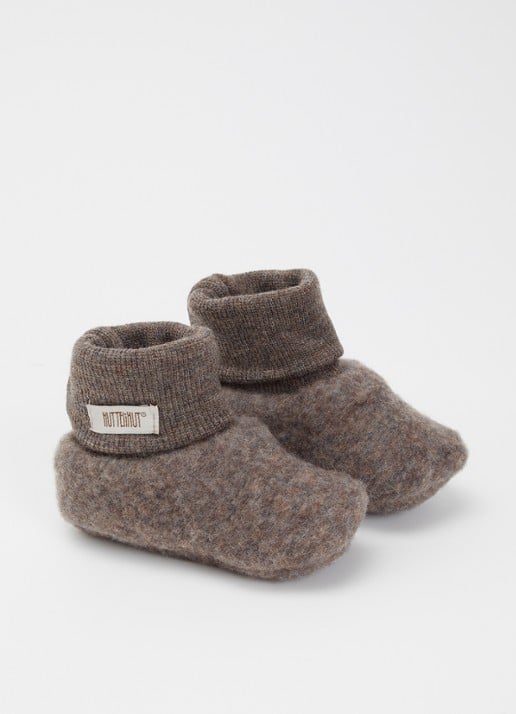 Huttelihut Babyslofje van merino wol