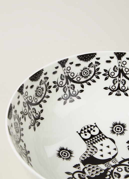 Iittala Diep bord 20 cm - detail zwart