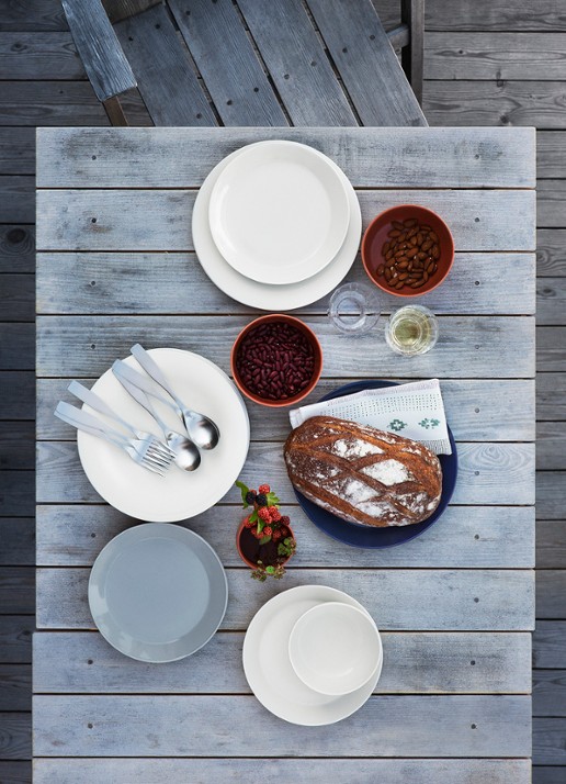 Iittala Dinerbord 26 cm - detail zwart