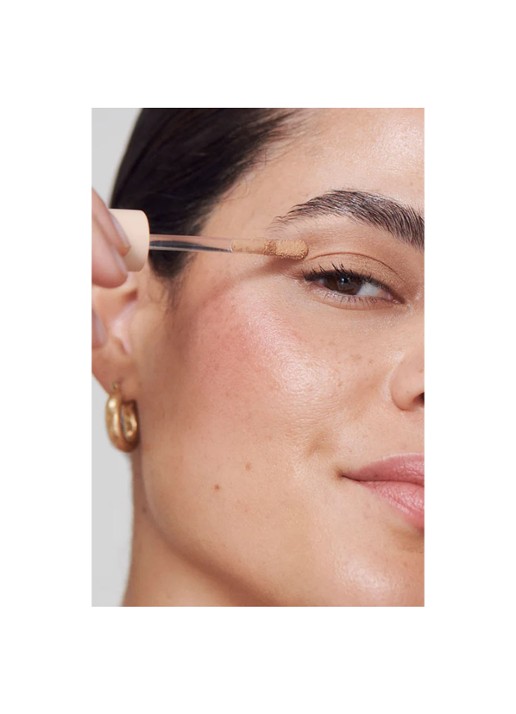 ILIA Beauty Liquid Powder Matte Eye Tint - vloeibare oogschaduw - detail 5 adobe
