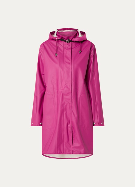 Ilse Jacobsen Regenjas met capuchon en steekzakken - voorkant 2 fuchsia