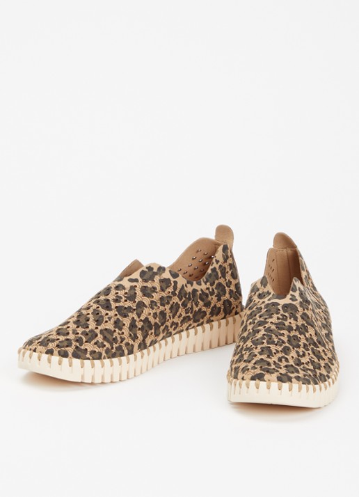 Ilse Jacobsen Tulip slip-on met panterprint - detail 3 beige