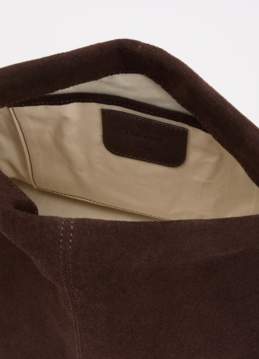 Flattered Dames Clay clutch van kalfssuède in de kleur Donkerbruin, maat: 1SZ