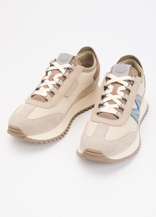Moncler Heren Pacey2 sneaker met details van nubuck en suède in de kleur Zand, maat: 44