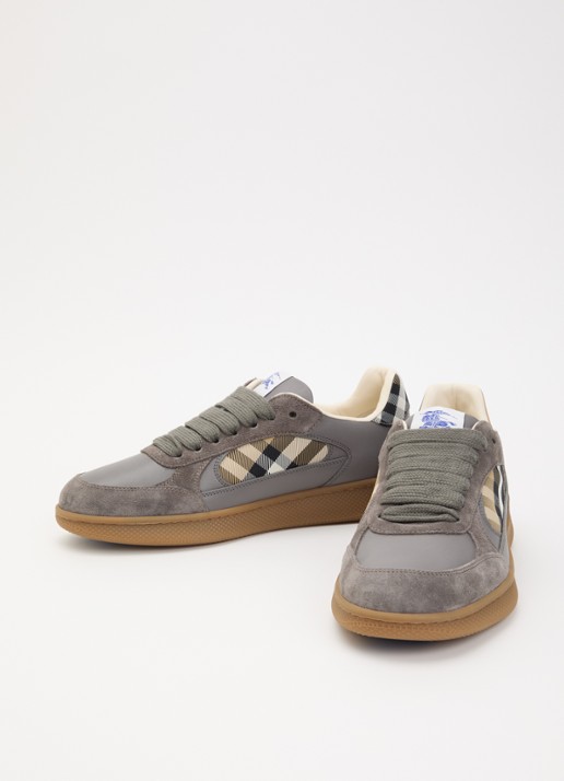 Burberry Heren New Terrace sneaker van kalfsleer met kalfssuède details in de kleur Grijs, maat: 43