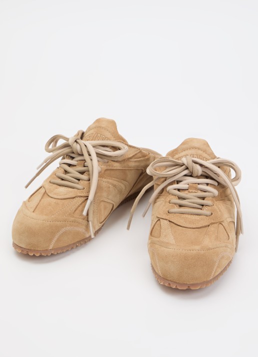 Axel Arigato Dames Slow Mule sneakers van suède in de kleur Naturel, maat: 37