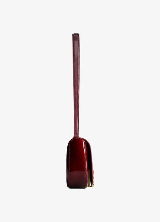 Saint Laurent Dames Voltaire Mini schoudertas van lakleer in de kleur Bordeauxrood
