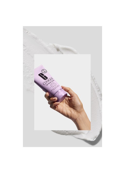Clinique Foaming Sonic Facial Soap - reinigingsschuim 150 ML Gezichtsverzorging - Deal