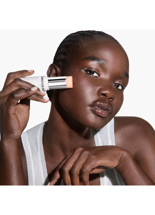 DIOR Mattifying Invisible UV Stick SPF 50 PA+ - beschermingsstick 10g. Verzorging - Deal