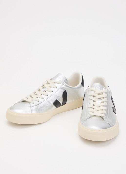 Veja Dames Campo sneaker van leer met metallic finish in de kleur Zilver, maat: 39