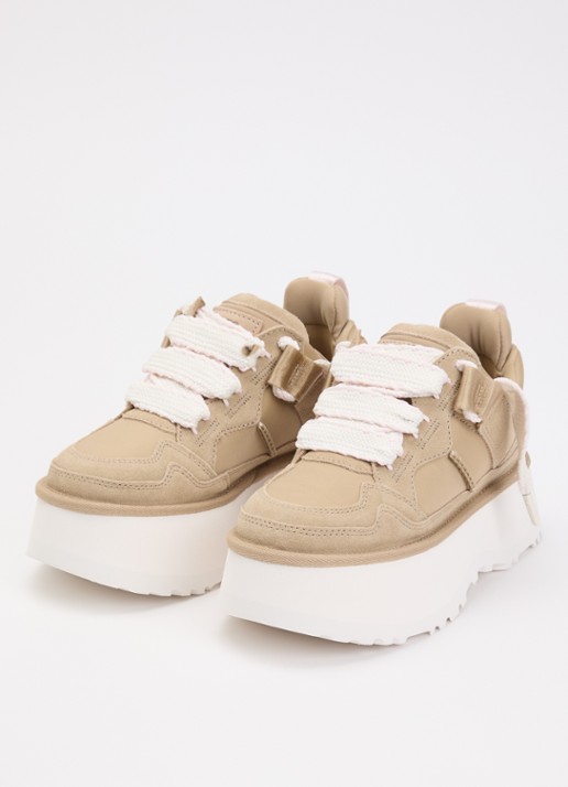 UGG Dames Astromel sneaker met suède details en plateauzool in de kleur Zand, maat: 37