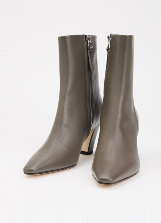 Aeyde Dames Maris enkellaars van lamsleer in de kleur Taupe, maat: 40