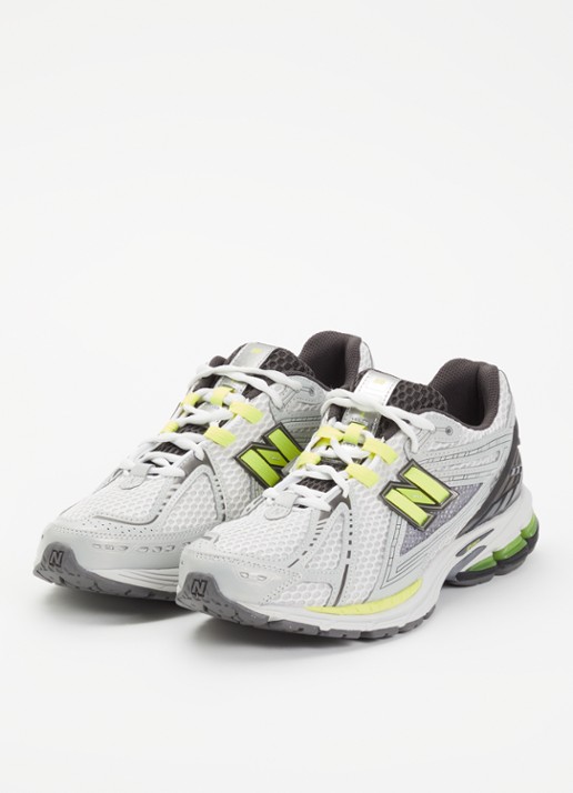 New Balance Heren 1906 sneaker met mesh details in de kleur Wit, maat: 44,5