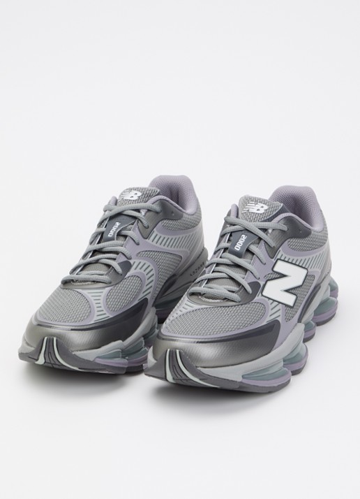 New Balance Heren U2000 sneaker met logo in de kleur Paars, maat: 44