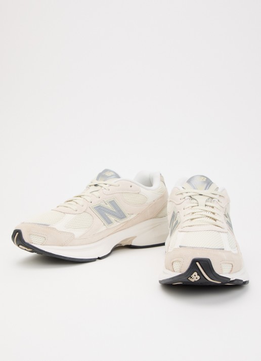 New Balance Heren 2010 sneaker met suède details in de kleur Beige, maat: 46,5