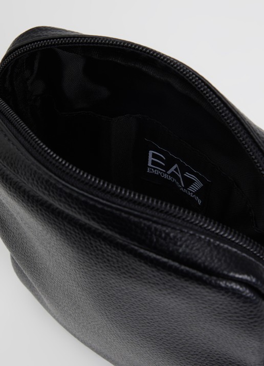 Armani Heren Crossbodytas met logo in de kleur Zwart