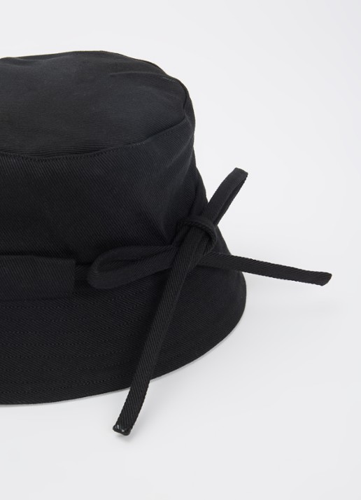 Jacquemus Dames Le Bob Gadjo bucket hoed met logo in de kleur Zwart, maat: 60