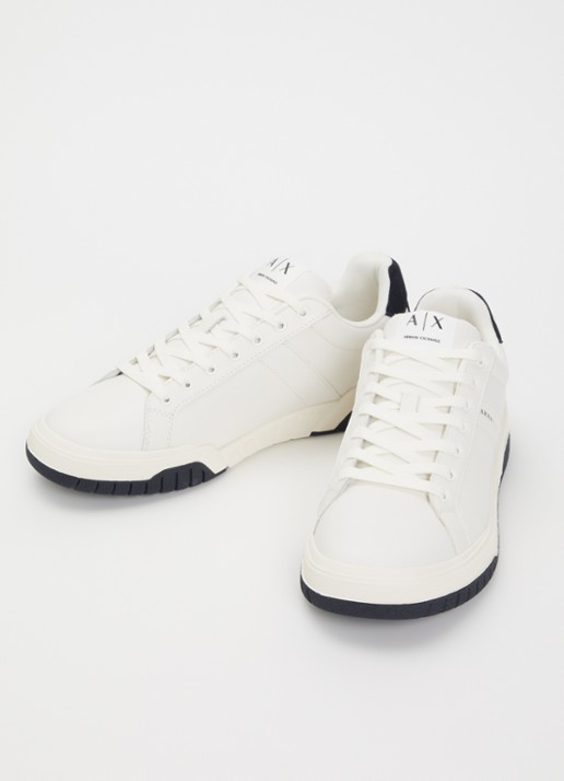 Armani Heren Sneaker van leer met suède details in de kleur Gebroken wit