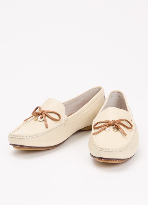 Dune London Dames Wide Fit Grip mocassin van leer in de kleur Gebroken wit