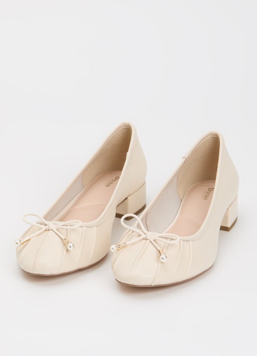 Dune London Dames Wide Fit Amazing ballerina van leer in de kleur Creme