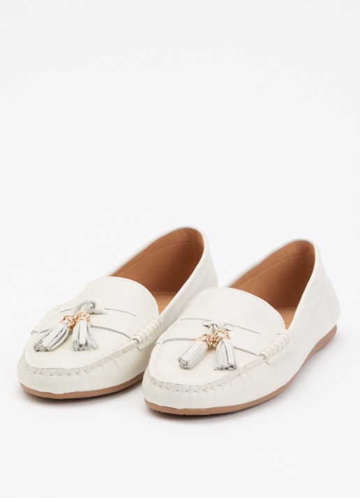 Dune London Dames Geen mocassin van leer met franjes in de kleur Gebroken wit
