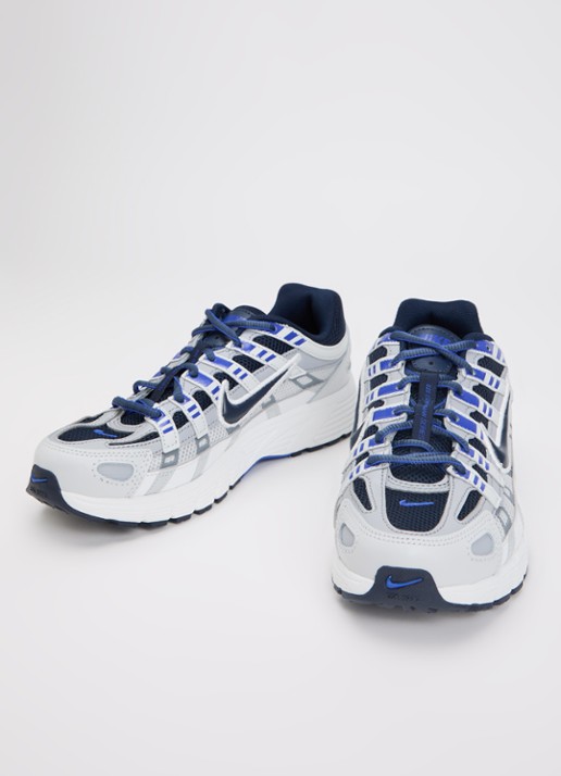 Nike Meisjes P-6000 sneaker met mesh details in de kleur Blauw, maat: 39