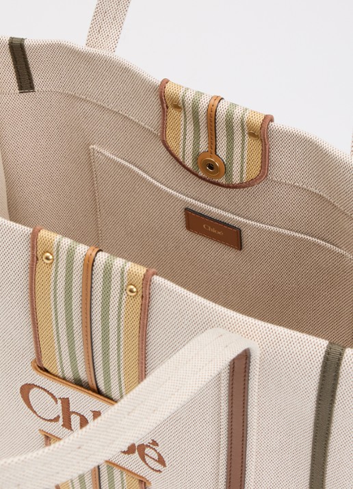 Chloé Dames Woody Loop Medium schoudertas van canvas met kalfsleren details in de kleur Beige, maat: 1SZ