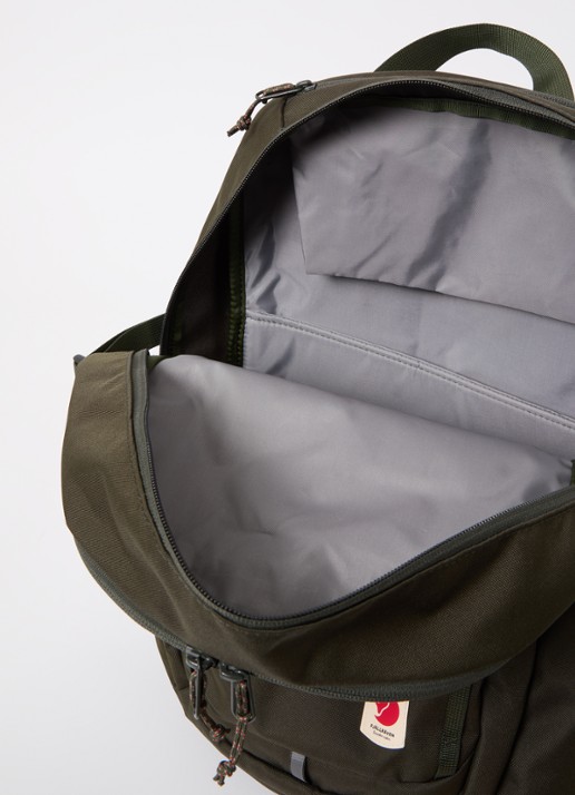 Fjällräven Dames Skule 28 rugzak met 15 inch laptopvak in de kleur Donkergroen, maat: OS