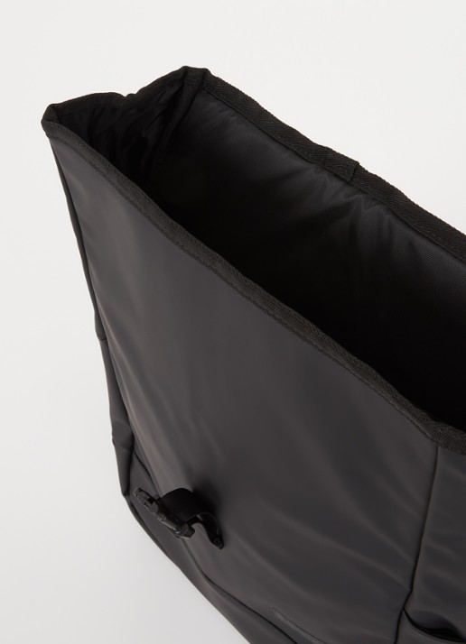 Eastpak Dames Yarin rugzak met 16 inch laptopvak in de kleur Zwart, maat: 1maat