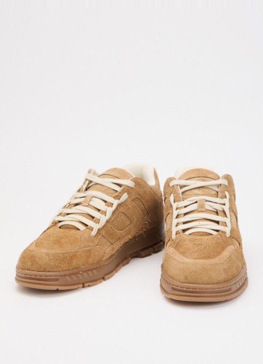 Axel Arigato Heren Area Lo sneaker van suéde met logo in de kleur Camel, maat: 46