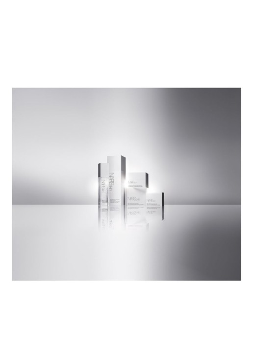 NARS Light Reflecting Treatment Lotion - reinigingslotion 200 ML Gezichtsverzorging - Deal