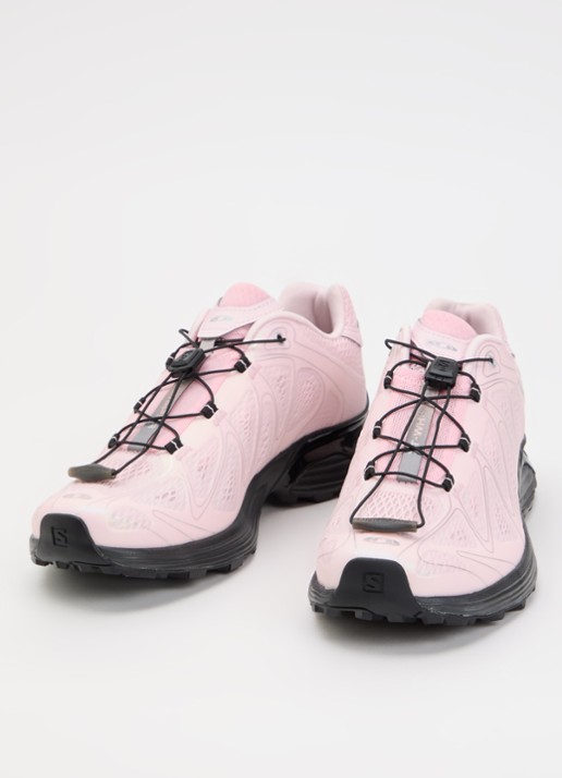 Salomon Dames XT-Whisper sneaker van mesh in de kleur Lichtroze, maat: 38