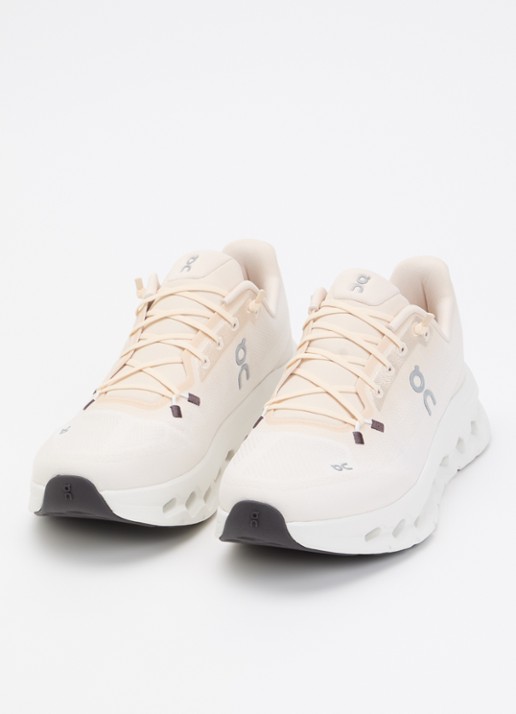On Heren Cloudtilt sportschoen van mesh in de kleur Beige, maat: 46