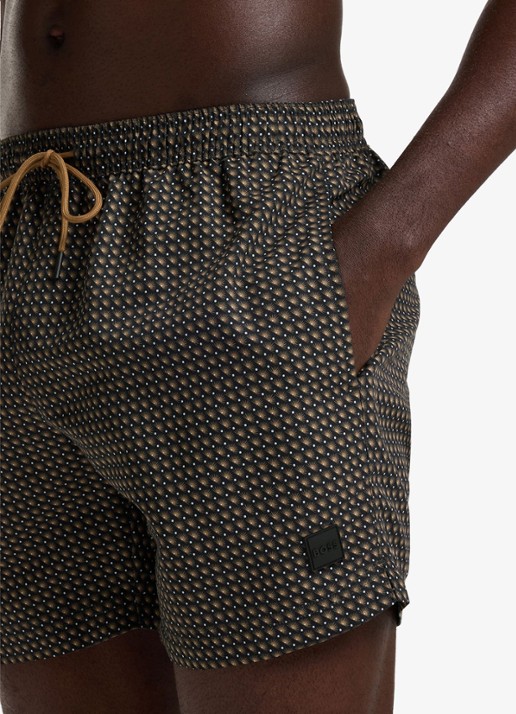 BOSS Heren Zwemshort met microprint en logopatch in de kleur Black-004 / Zwart