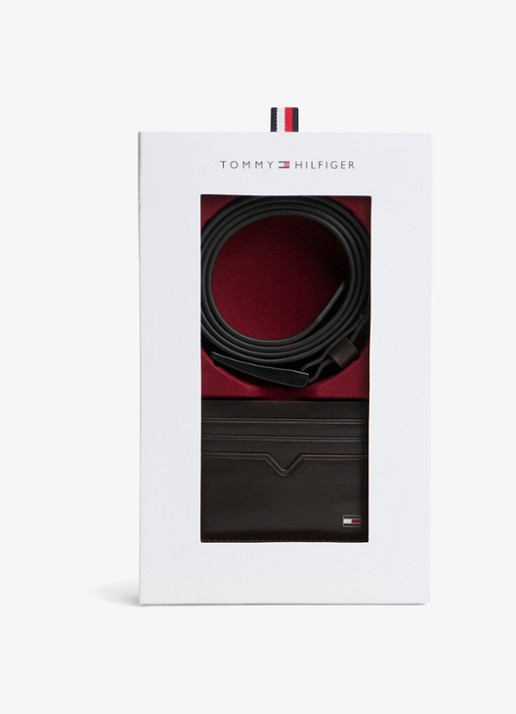 Tommy Hilfiger Heren Pasjeshouder en riem van leer in giftset in de kleur Donkerbruin